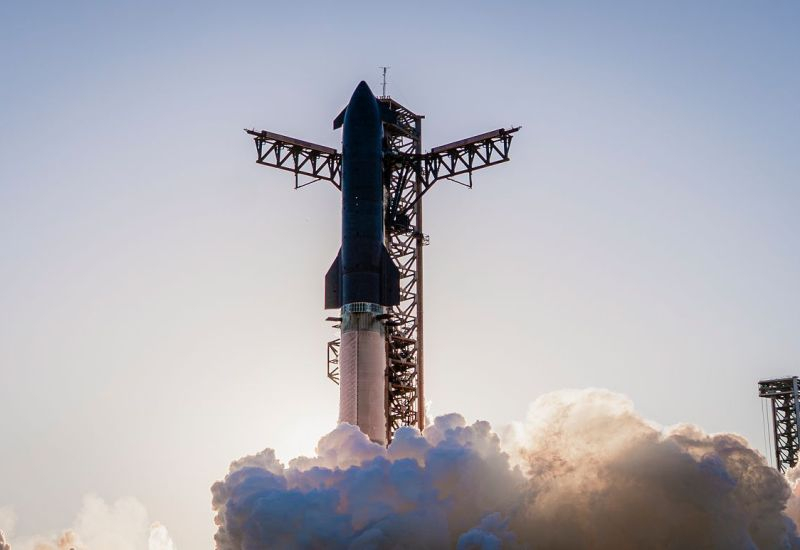 SpaceX plánuje shromáždit téměř 25 % kapitálu prostřednictvím IPO, přičemž získává prostředky od soukromých investorů