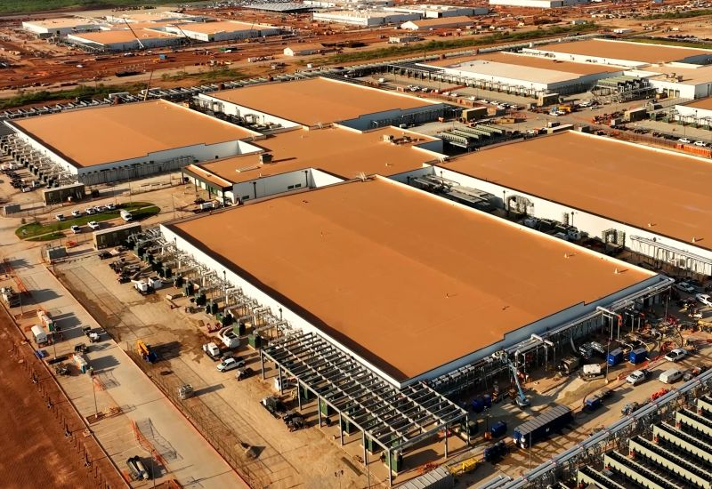 OpenAI zkrátila výstavbu datového centra, aby snížila obavy investorů před IPO