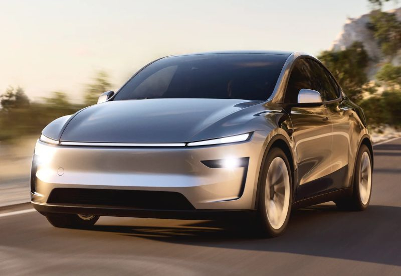 Tesla a SpaceX postaví obrovskou továrnu na výrobu AI čipů v Texasu