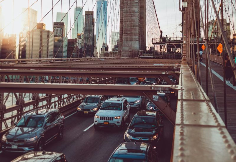 USA zakázají čínské automobilové programy kvůli podezřením z špionáže