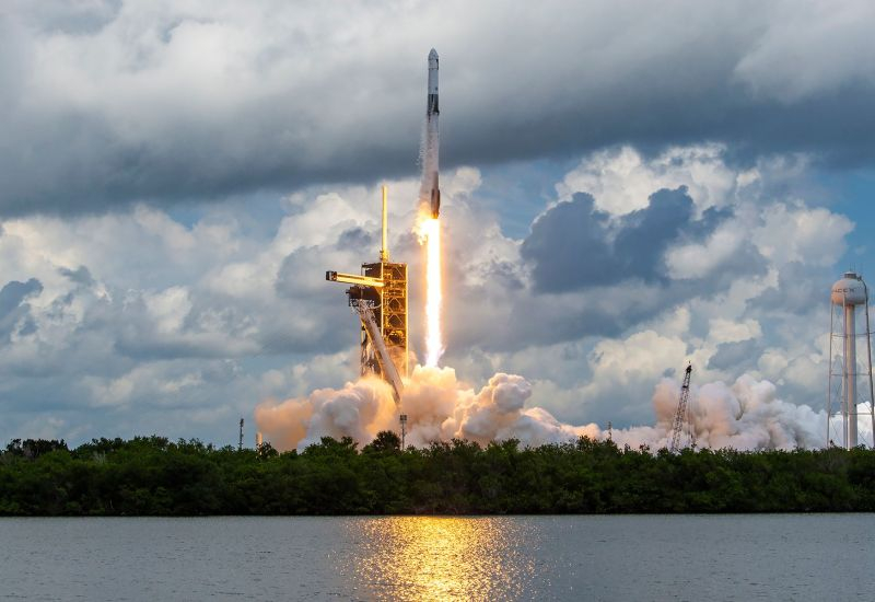Elon Musk plánuje vytvořit globální síť kosmických přístavů pro SpaceX.
