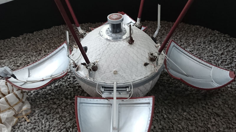 Šedesát let zpět se „Luna‑9“ poprvé jemně přistál na Měsíci – dnes vědci pokouší se ji znovu najít