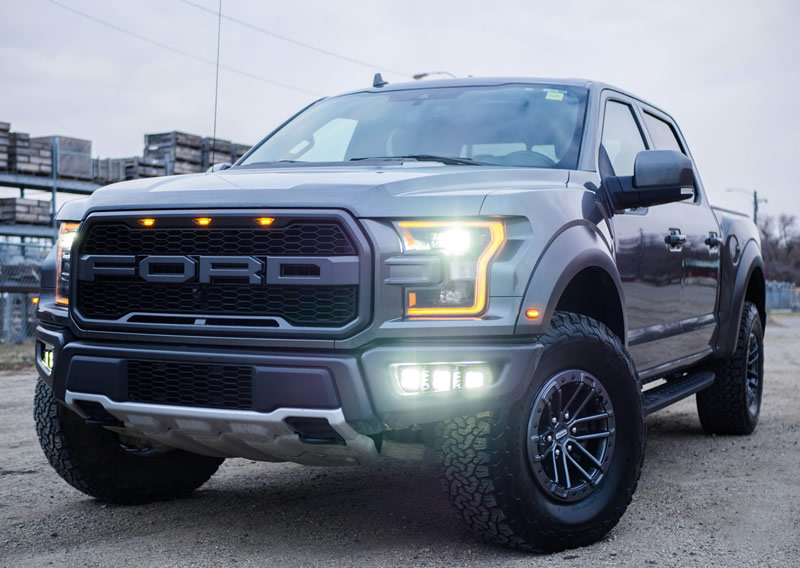 Ford varuje: ceny automobilů vzrostou, když kiberkrize paměti od AI dosáhne automobilového průmyslu