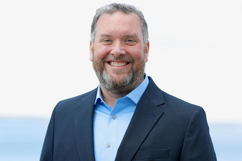 Qualcomm přilákala vedoucího výroby polovodičů Intel Foundries