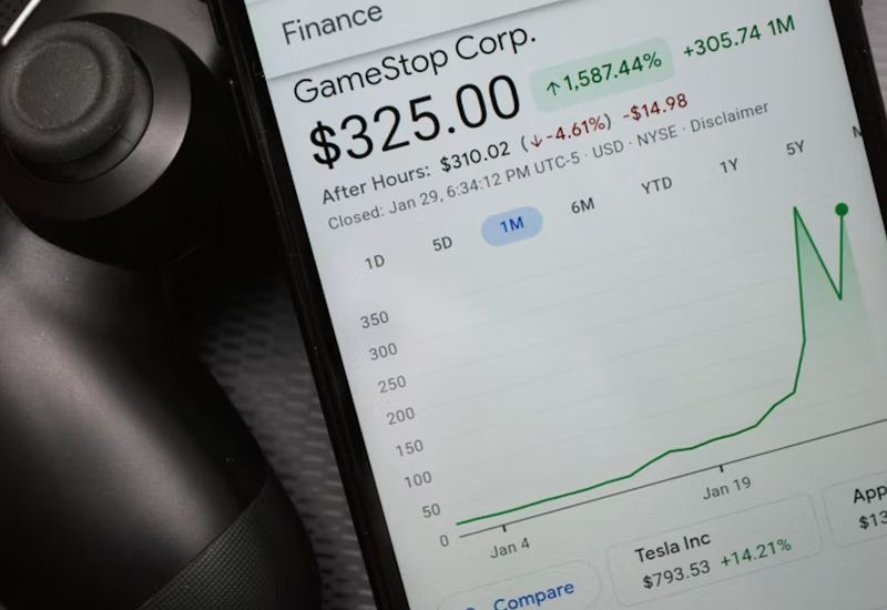 GameStop oznámila plány koupit eBay za 56 miliard dolarů.