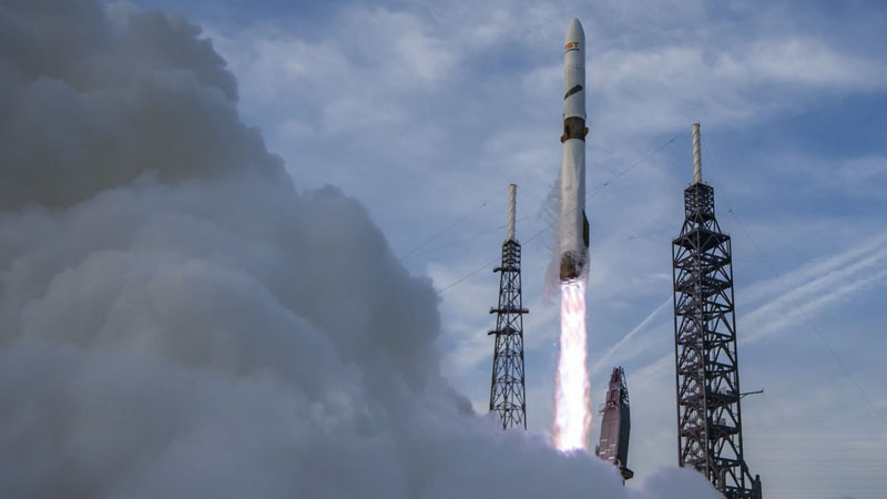 Blue Origin se vrací k startu nákladné rakety New Glenn po ukončení vyšetřování incidentu