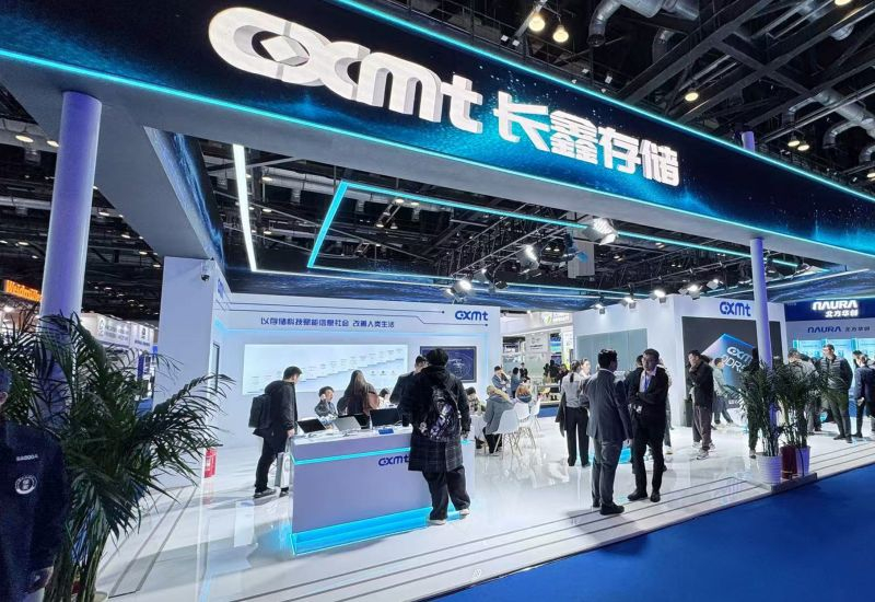 USA omezí nákup některých čínských polovodičů pro státní využití