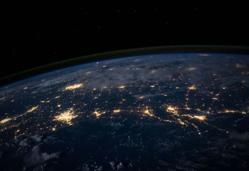 USA rozšíří „AI‑missíngery“ globálně: Trump zahájil Tech Corps pro posílení vlivu a omezení Číny