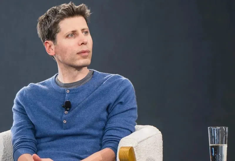 Sam Altman navrhl platit za umělou inteligenci „na míru“, jako by šlo o utility služby