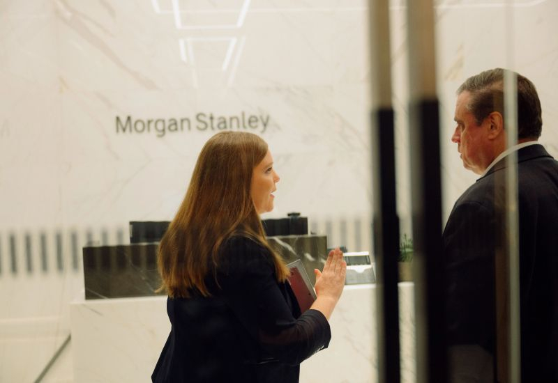 OpenAI získá dalších 10 miliard dolarů od soukromých investorů na pokrytí nákladů na umělou inteligenci.